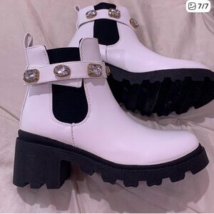 Women boots